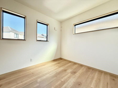 ���̑����� ������2�ʍ̌��Ŗ��邢�����I