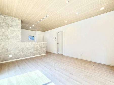 ���r���O �������S���������ꏊ�A�������߂����郊�r���O