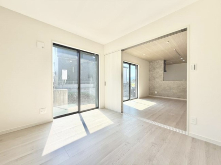 ���̑����� �����������������F�����̂������ŉ��₩�Ȏ��Ԃ��y���߂܂�