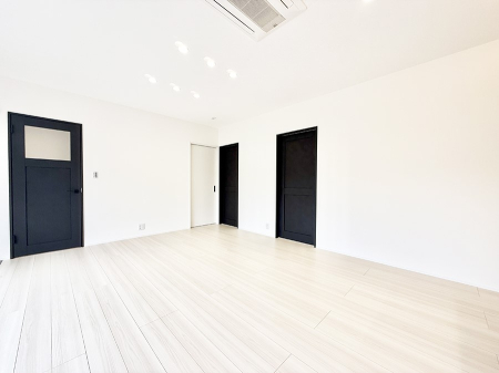 ���r���O ���������ƕ���������A�����b�N�X�ł�����