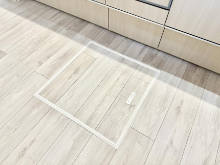 ���̑����� �ݔ����B�ꂽ���[�X�y�[�X�ŉƑS�̂��X�b�L��