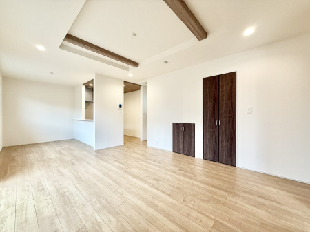 ���r���O �������S���������ꏊ�A�������߂����郊�r���O