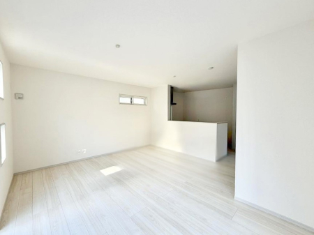 ���r���O ���������났�ƏΊ炪�W�܂�A�S���܂郊�r���O