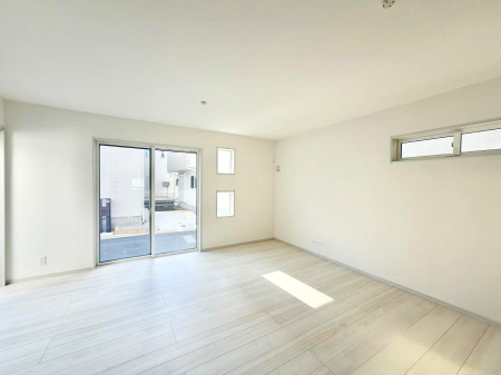 ���r���O ���������R�Ɖ�b�����܂��A�S�n�悢�ЂƂƂ�