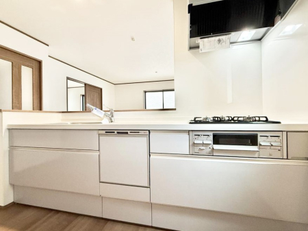 �L�b�`�� �������Ƒ����J��[�߂�A������̂���L�b�`��