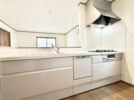 �L�b�`�� ���������y���݂ƐH�ׂ�K����͂���L�b�`��