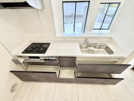 �L�b�`�� �������Ƒ����J��[�߂�A������̂���L�b�`��