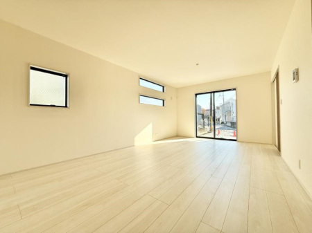 ���r���O �������V���v���������ґ�A��؂Ȑl�Ɖ߂����S���قǂ�����