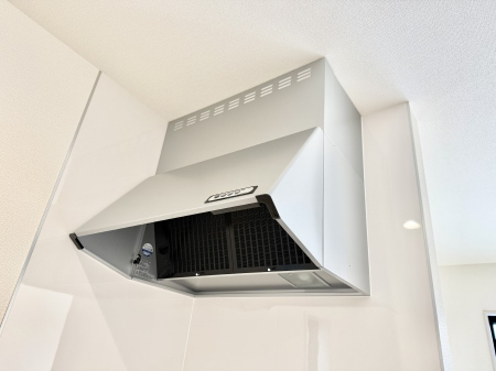 ���̑����� �ݔ����������̏��C����������C��ɗU������A�����I�ɔr�����ł��܂��B