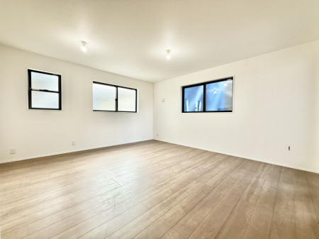 ���r���O �����������������Ɠ��ʂɂ���A�e���̋��