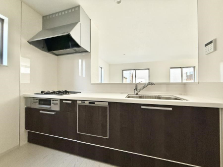 �L�b�`�� �������Ƒ����J��[�߂�A������̂���L�b�`��