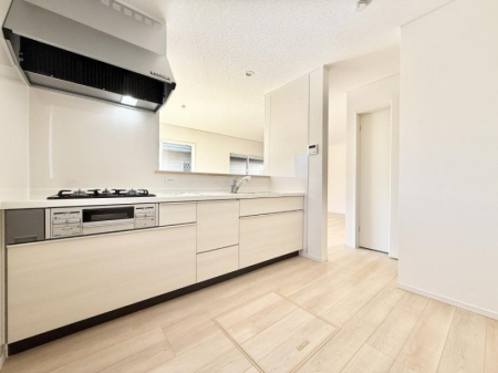 �L�b�`�� ����