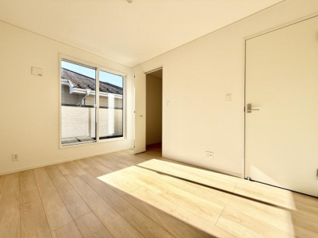 �q������ ����