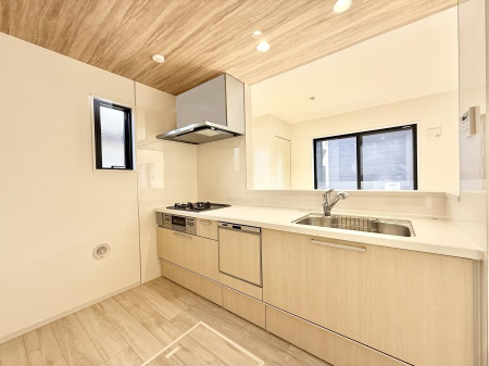 �L�b�`�� ���������y���݂ƐH�ׂ�K����͂���L�b�`��