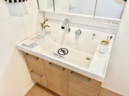 ̑ ݔׂ܂Ő􂢂₷֗ȃnhV[t