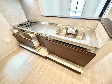 �L�b�`�� �������Ƒ����J��[�߂�A������̂���L�b�`��