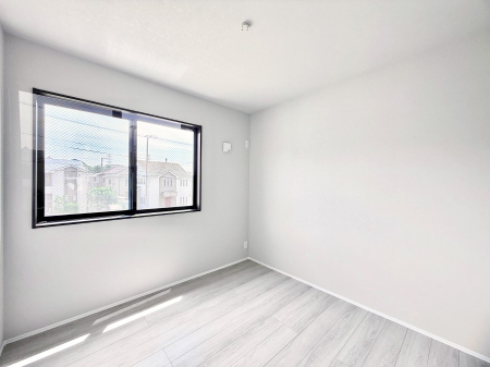 �Q�� ���������̔z�u��ʋC���̗ǂ��݌v�ŕ����̋�C�������炸�A��ɐV�N�ȋ�C������܂�