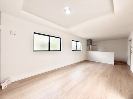 rO 났ƏΊ炪W܂AS܂郊rO