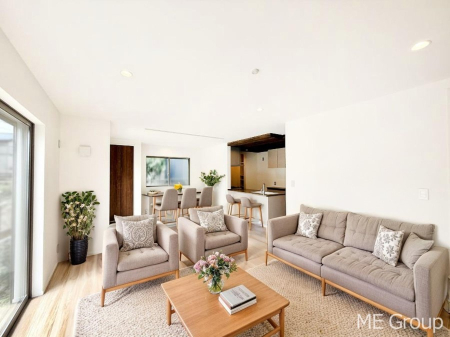 rO 肰ȂfUCZX悭oƋCGł