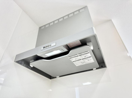 ���̑����� �ݔ����t�[�h�ɕ����Ă���ׁA���������C��ɗU������A�����I�ɔr�����ł��܂�