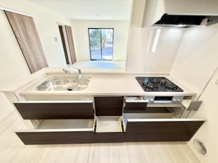 Lb` b[܂ΖʃLb`IƑƂ̉b݂͂܂  