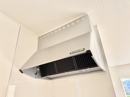 ���̑����� �ݔ����������̏��C����������C��ɗU������A�����I�ɔr�����ł��܂��B