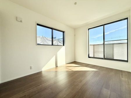 ���̑����� �������傫�ȑ��͊J����������A���邳�ʕ��o�b�`���ł�