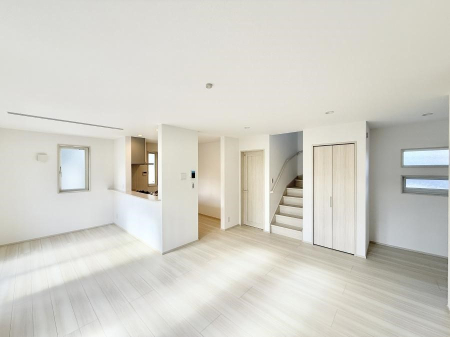 ���r���O ���������ƕ���������A�����b�N�X�ł�����