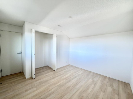 q ̍D݂ɍ킹CeA𐮂₷𔽉fłꏊł