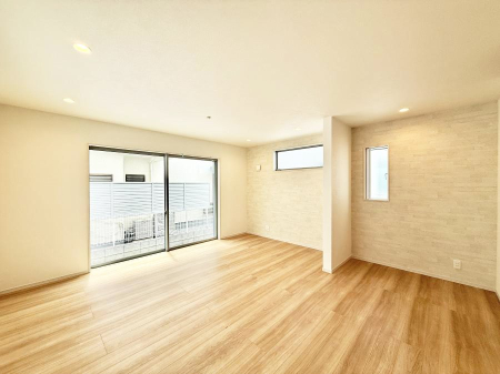 ���r���O �����������������Ɠ��ʂɂ���A�e���̋��