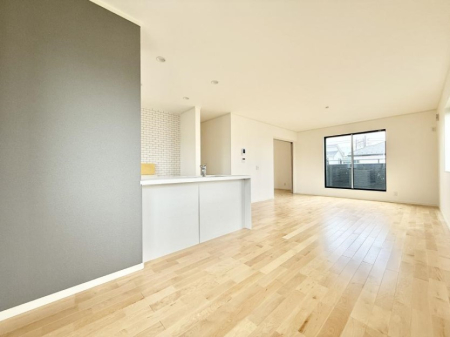 ���̑����� �������Ƒ��̏Ί炪���ӂ��A���났�̋��