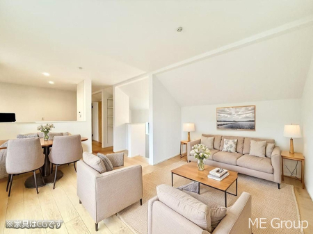 rO 肰ȂfUCZX悭oƋCGł