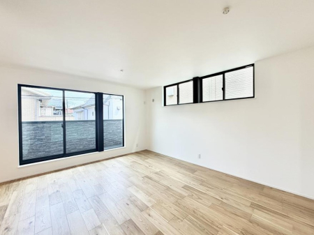 ���r���O �������C���e���A���l����̂��y���݂ȍL�����r���O�ł��I