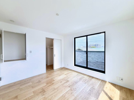 �q������ �������傫�ȑ��͊J����������A���邳�ʕ��o�b�`���ł�  