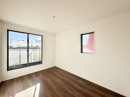 �Q�� ���������̔z�u��ʋC���̗ǂ��݌v�ŕ����̋�C�������炸�A��ɐV�N�ȋ�C������܂�