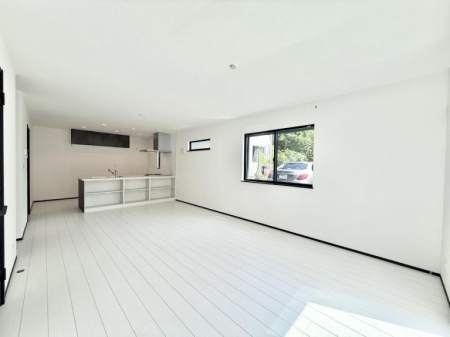 ���r���O ���̊Ԃɂ��Ƒ����W�܂����Ⴄ����ȃ��r���O�����ł����