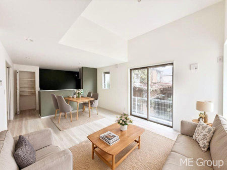 rO 肰ȂfUCZX悭oƋCGł