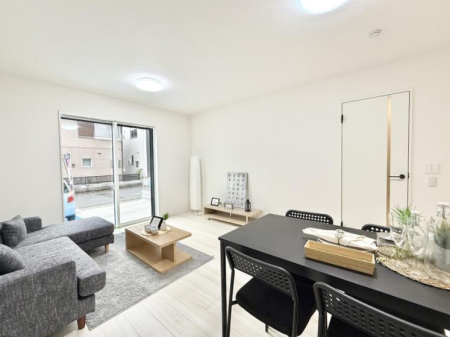 ���r���O �����������������Ɠ��ʂɂ���A�e���̋��