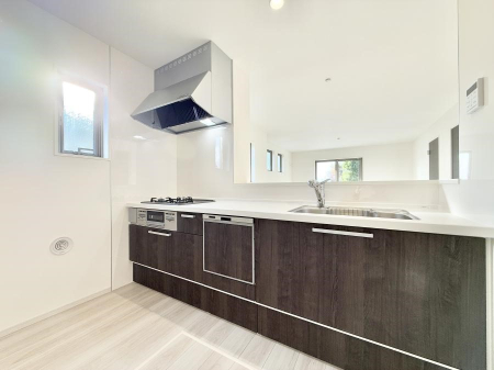 �L�b�`�� ���������y���݂ƐH�ׂ�K����͂���L�b�`��