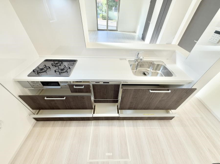 �L�b�`�� �����������������Ɗy�����Ȃ�A���K�ȃL�b�`�����