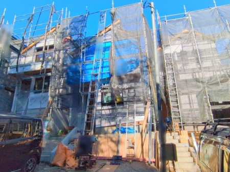 nOώʐ^ OρV炵n܂ꏊŁAƑJ[߂