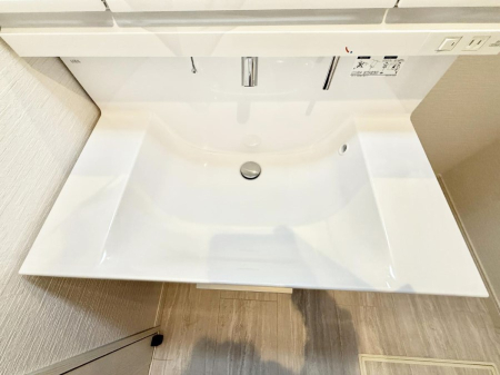 ���̑����� �ݔ����ׂ��������܂Ő􂢂₷���֗��ȃn���h�V�����[�t��