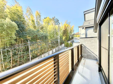 �o���R�j�[ ������ ���̃R�[�q�[���̐�����y���ށA�����̏ꏊ