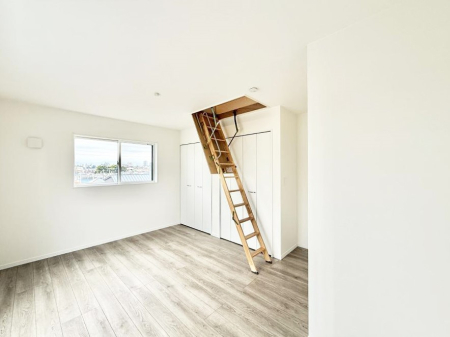 �q������ �O���j�G�ɂ܂Ƃ߂Ď��[�I���������L�X�g���܂���  