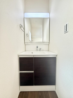 ���ʑ�E���ʏ� �������Ƒ��݂�Ȃ��g���₷���z�u�ł�