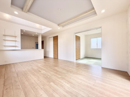 ���̑����� �������Ƒ��̏Ί炪���ӂ��A���났�̋��