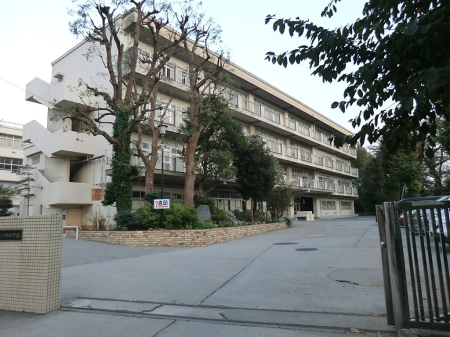 ӊ ̑ʐ^ 2160m lsۓyJwZ