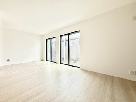 ���r���O �������C���e���A���l����̂��y���݂ȍL�����r���O�ł��I