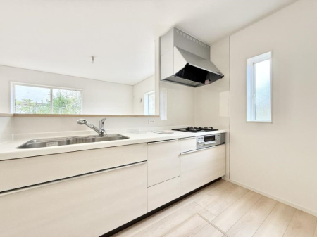 �L�b�`�� �������Ƒ��ƂȂ���A�R�~���j�P�[�V�����̏�