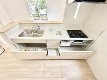 �L�b�`�� ���������[�͖L�x�ȃV�X�e���L�b�`���ł��I